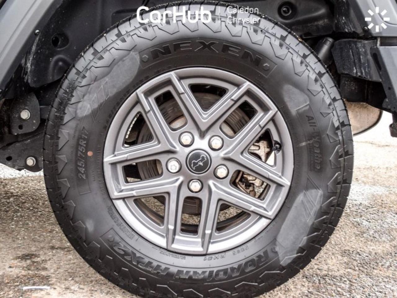 2024 Jeep Wrangler Sport S Photo