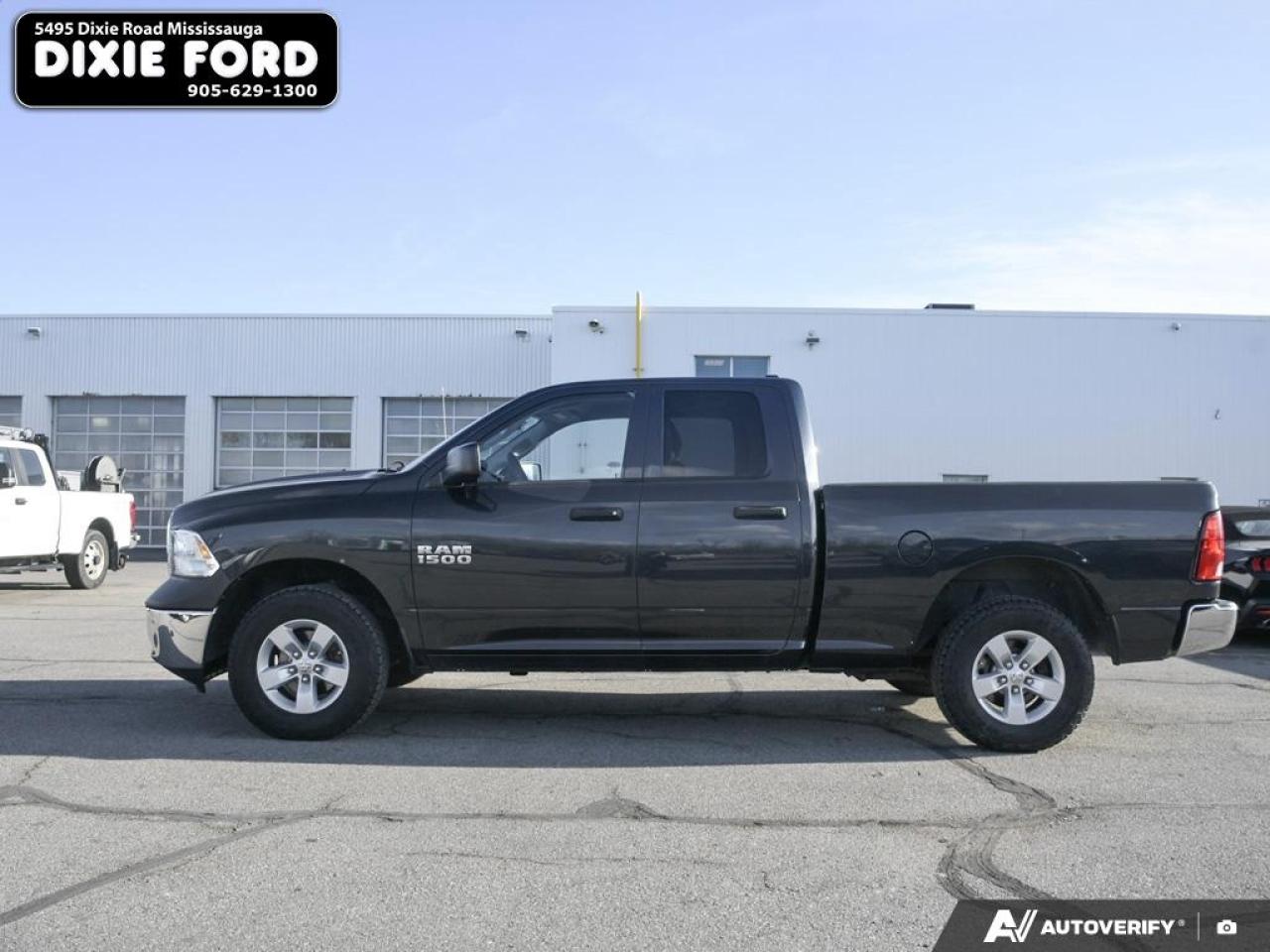 2014 RAM 1500 ST Photo2