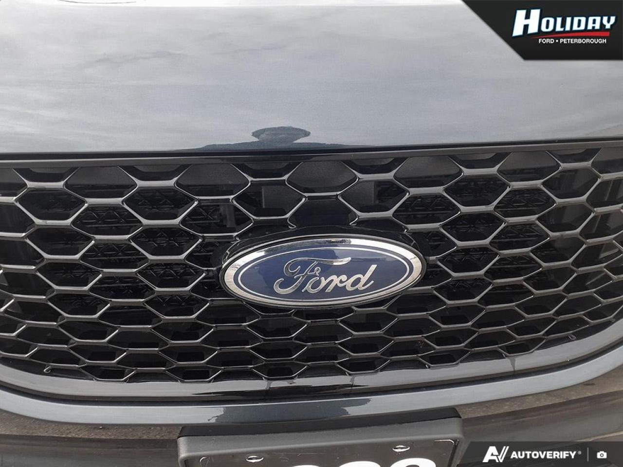 2022 Ford Edge ST Line Photo