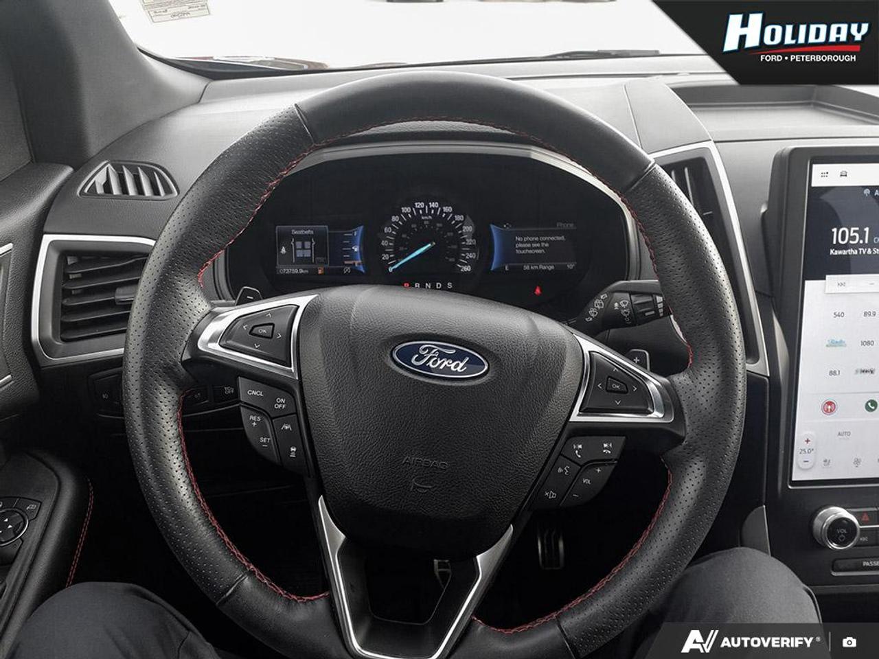 2022 Ford Edge ST Line Photo
