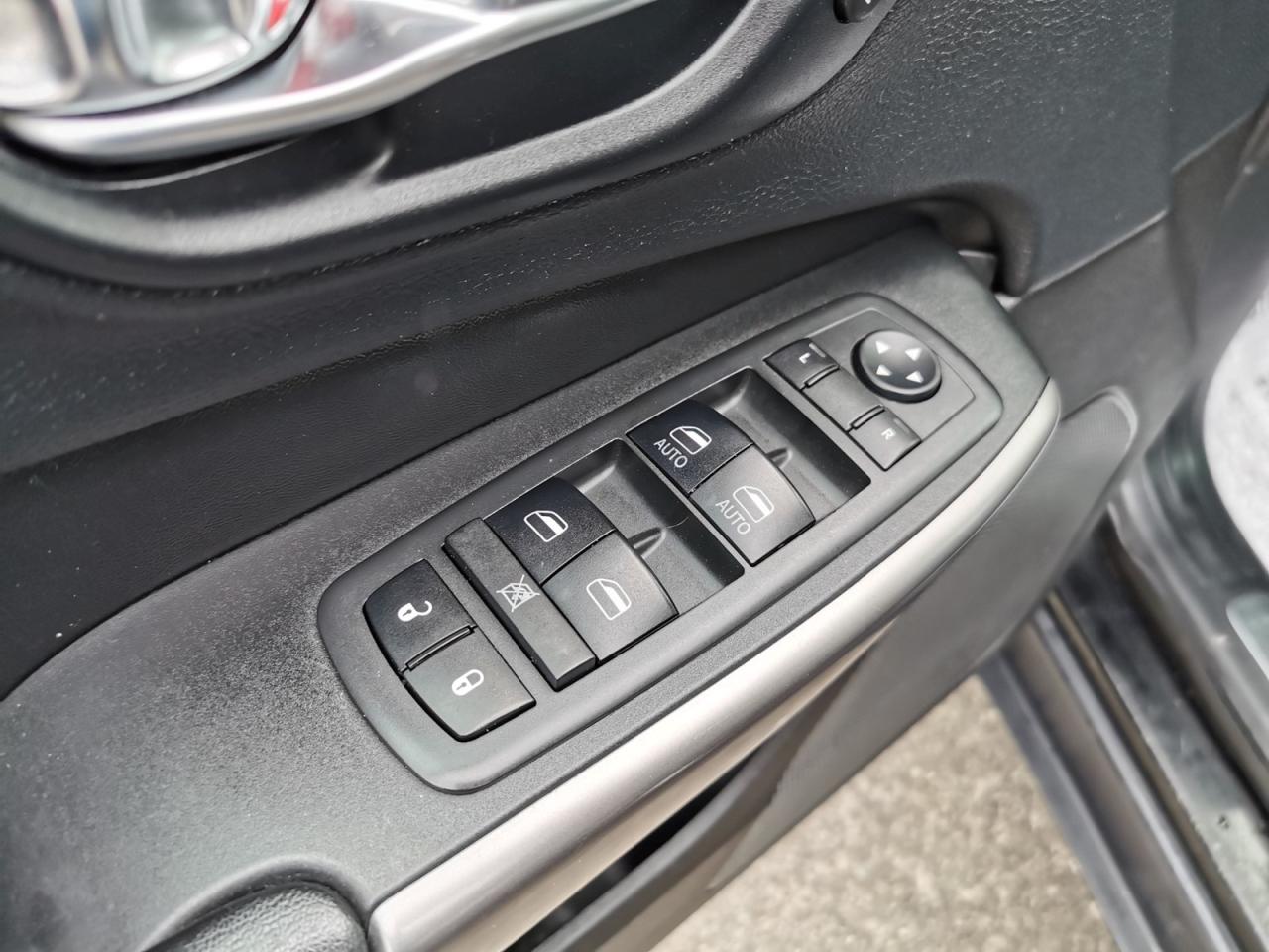 2019 Jeep Cherokee Limited Photo