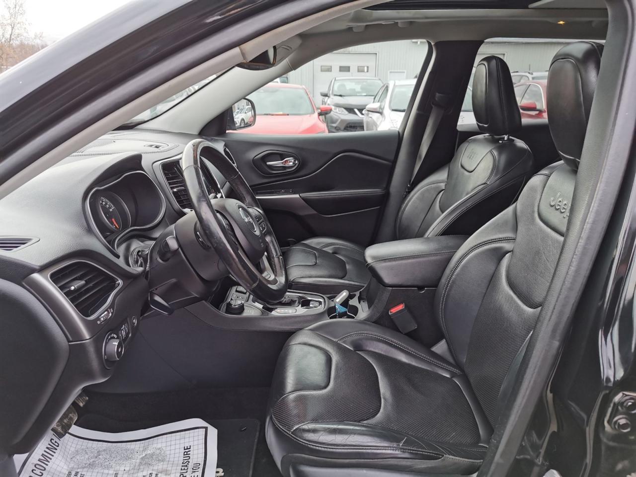 2019 Jeep Cherokee Limited Photo