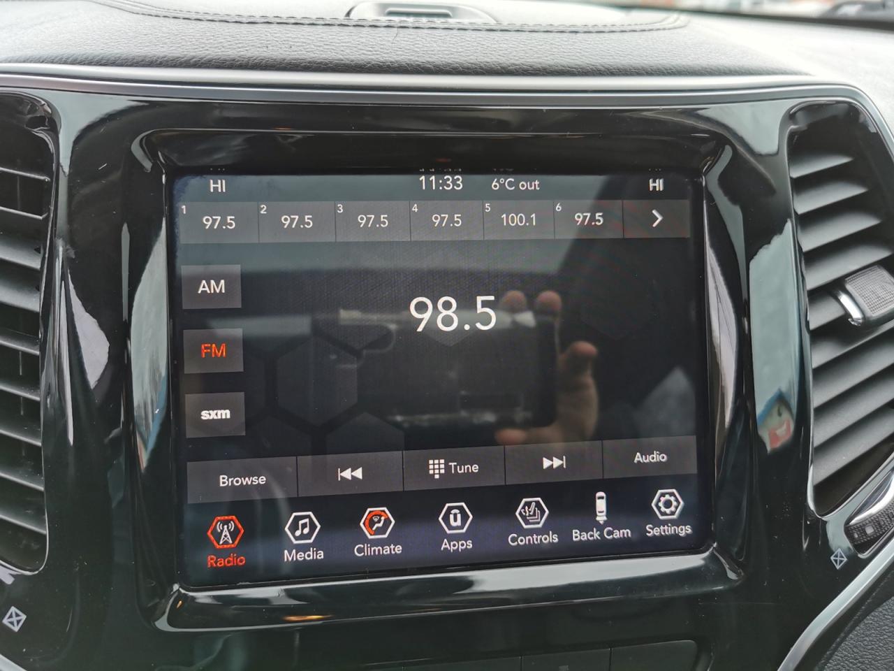 2019 Jeep Cherokee Limited - Photo #26