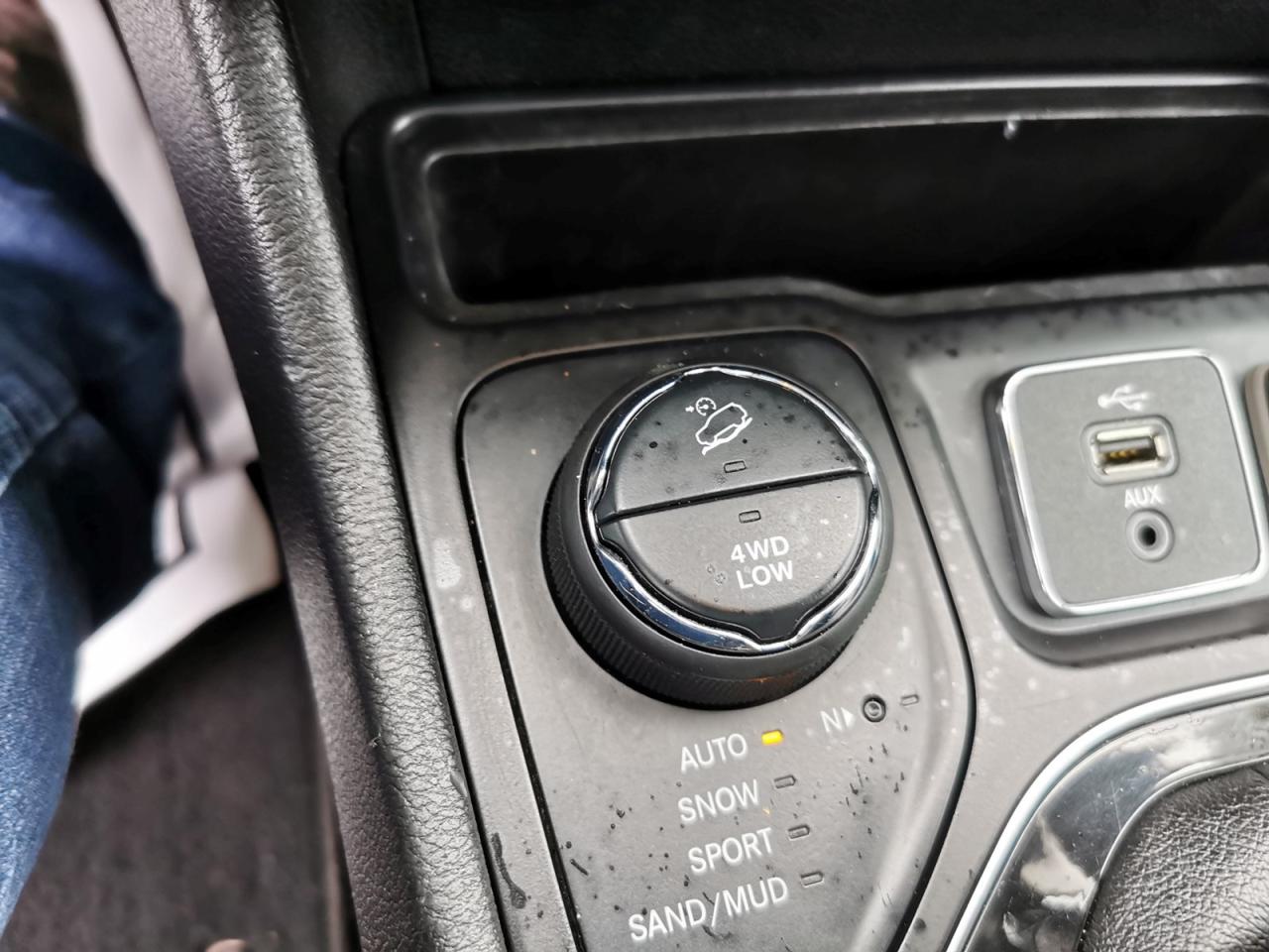 2019 Jeep Cherokee Limited Photo