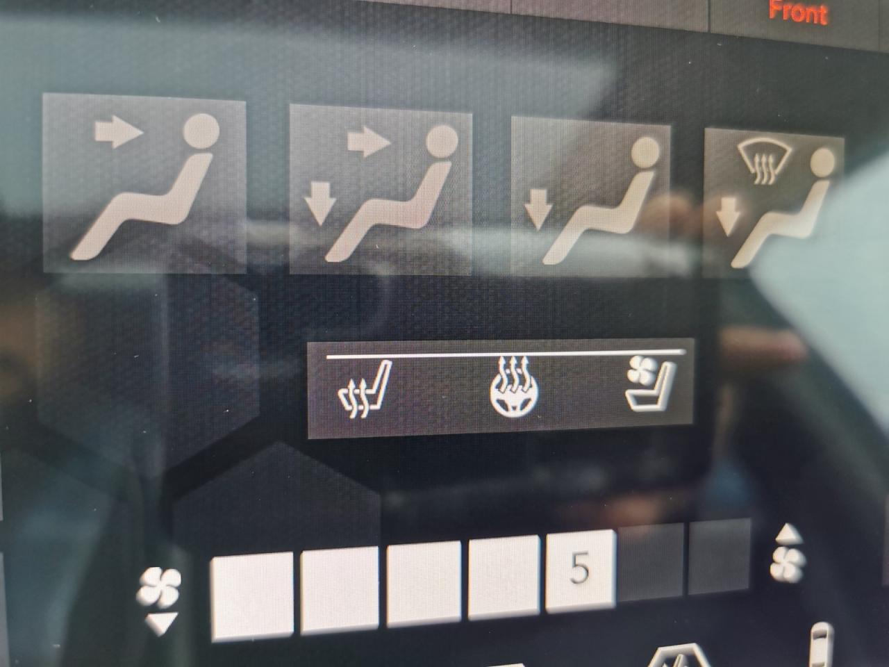 2019 Jeep Cherokee Limited - Photo #33