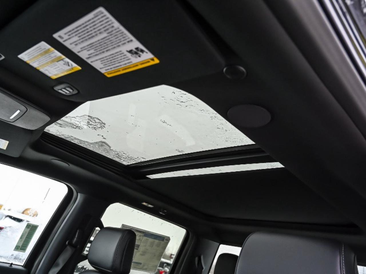 2025 Ford F-150 Lariat Photo