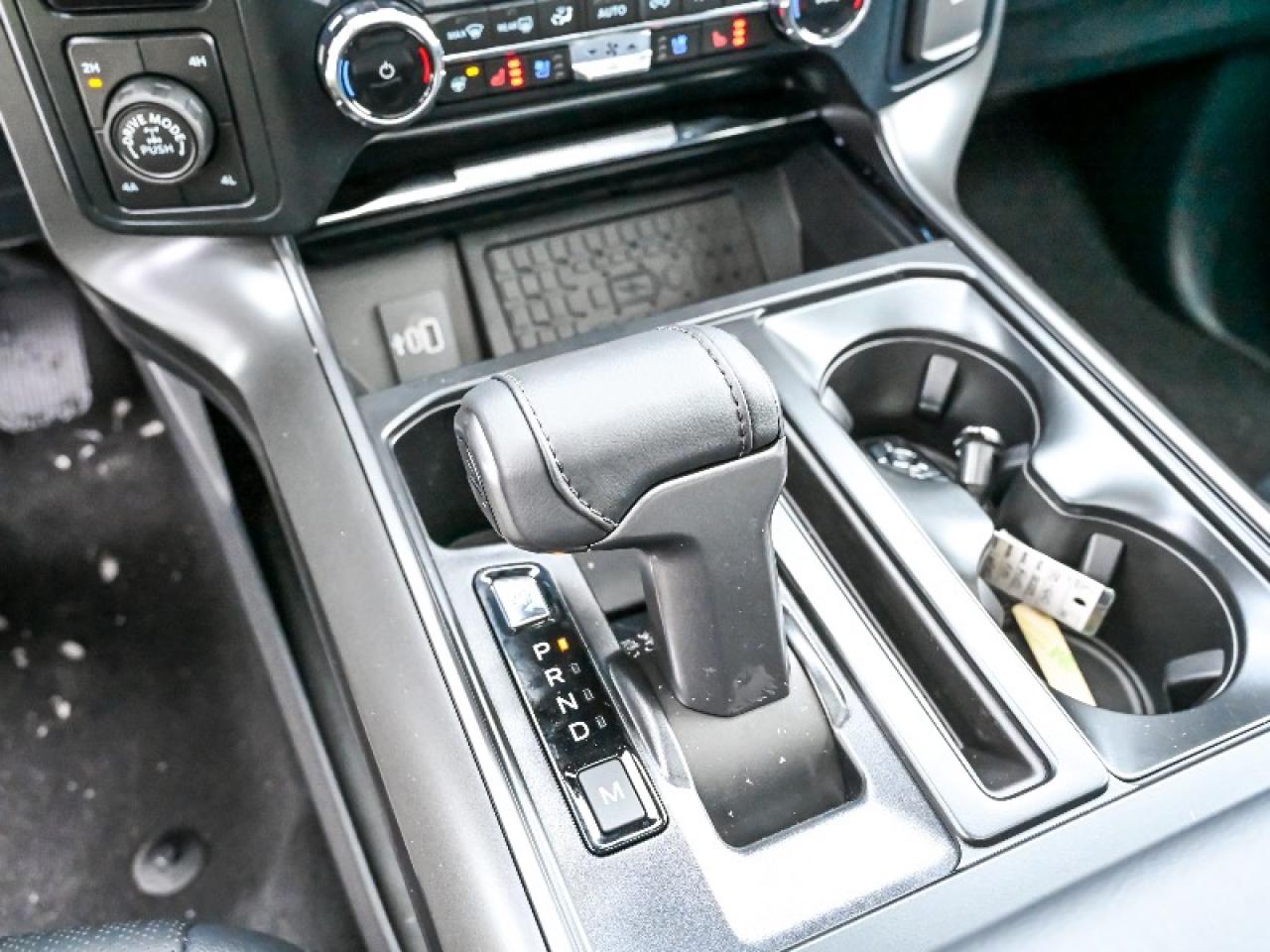 2025 Ford F-150 Lariat Photo