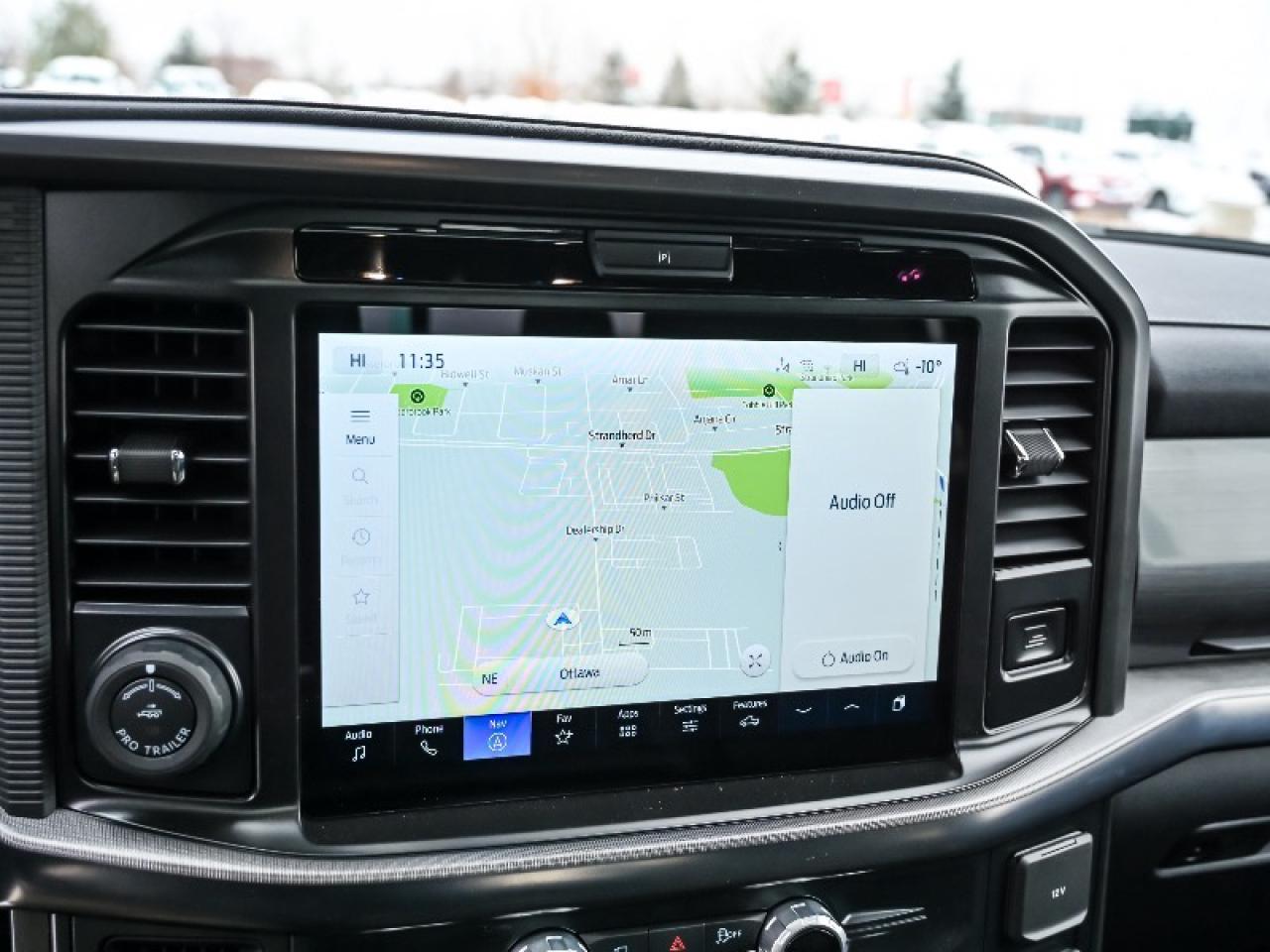 2025 Ford F-150 Lariat Photo