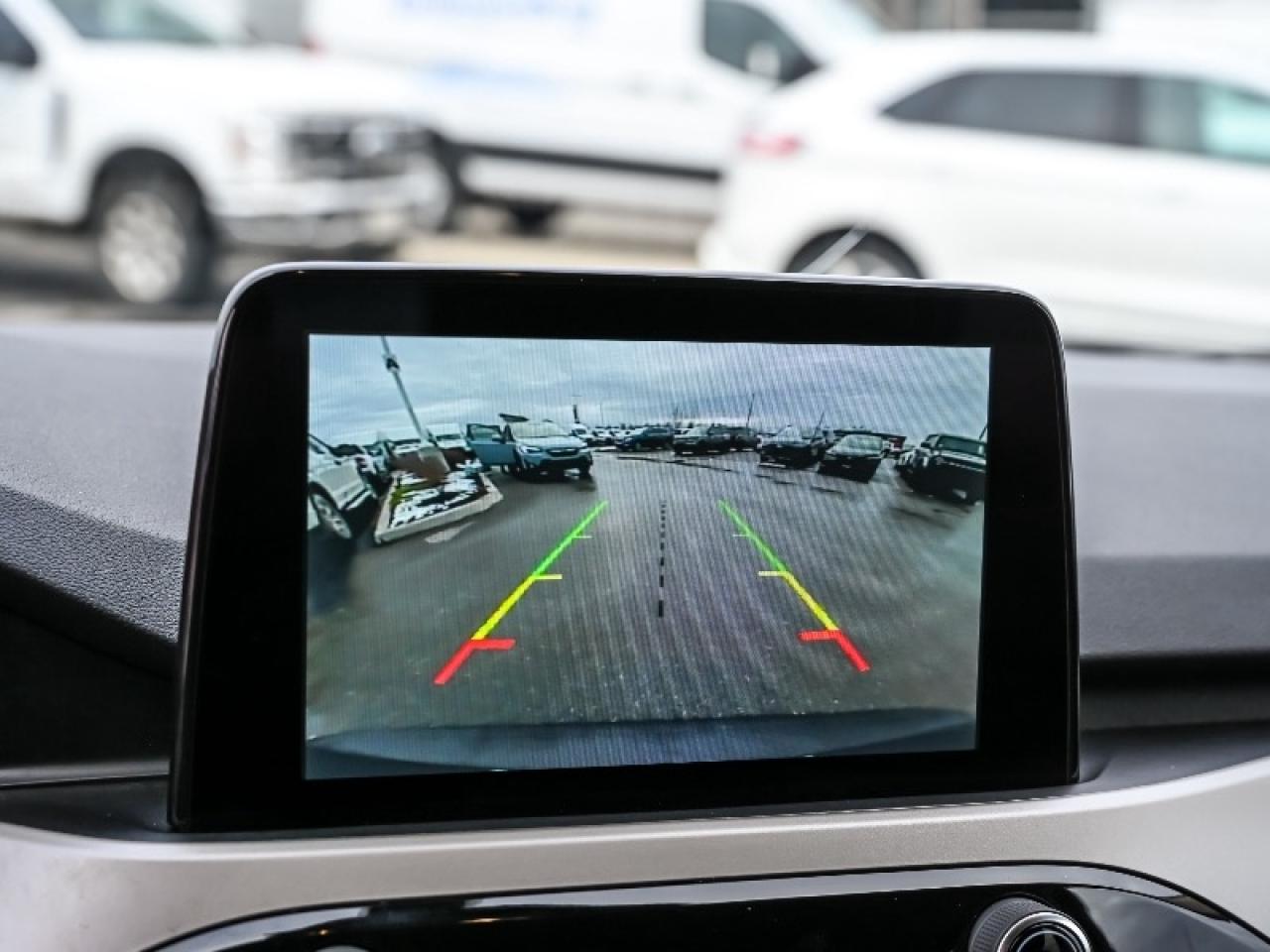 2020 Ford Escape SEL Photo