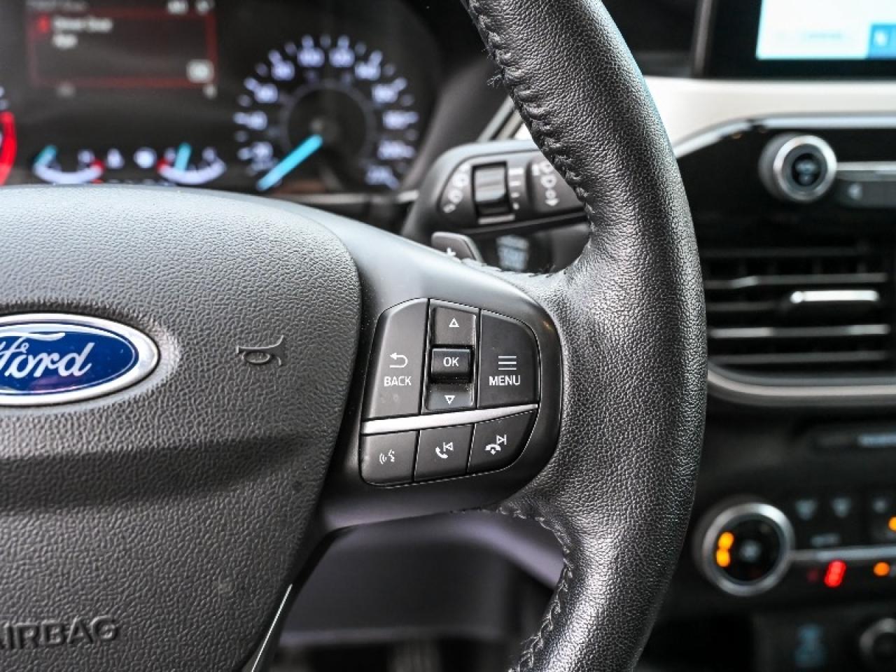 2020 Ford Escape SEL Photo