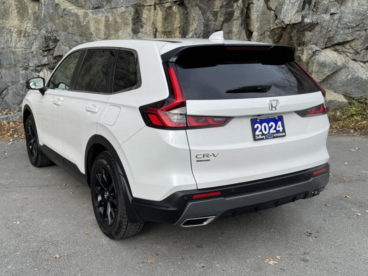 2024 Honda CR-V HYBRID EX-L AWD Photo