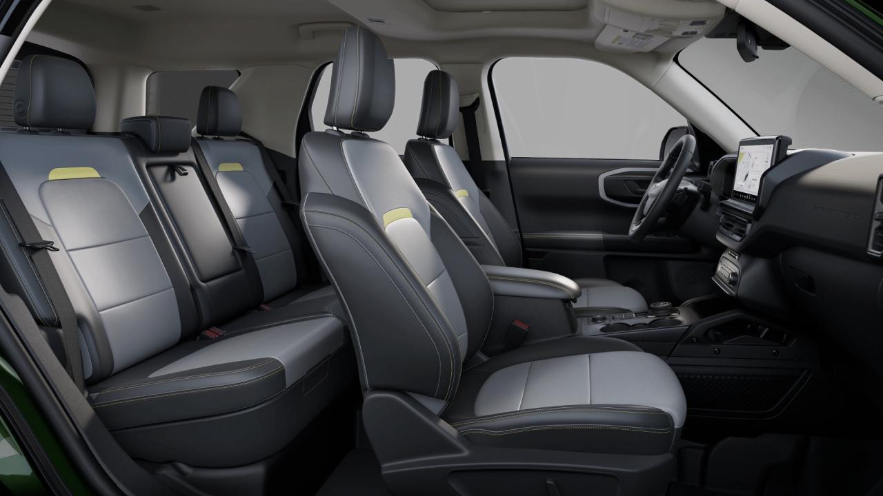 2025 Ford Bronco Sport BADLANDS Photo2