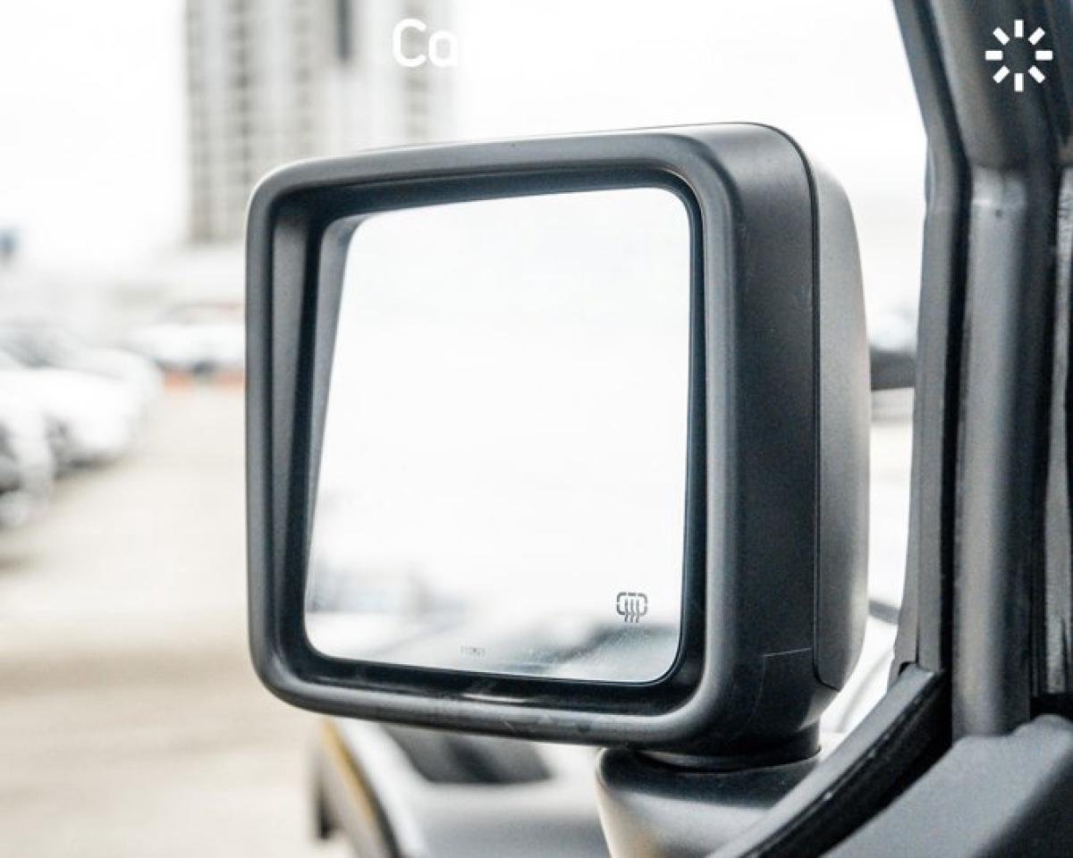 2021 Jeep Wrangler Unlimited Sahara 8.4'' UConnect Screen Navigation Remote Start Photo