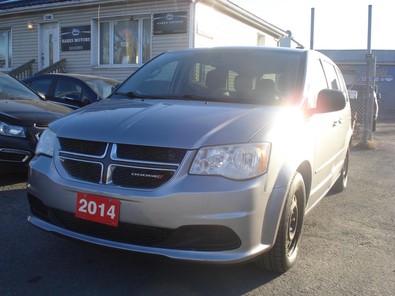 2014 Dodge Grand Caravan 4dr Wgn SXT Photo0