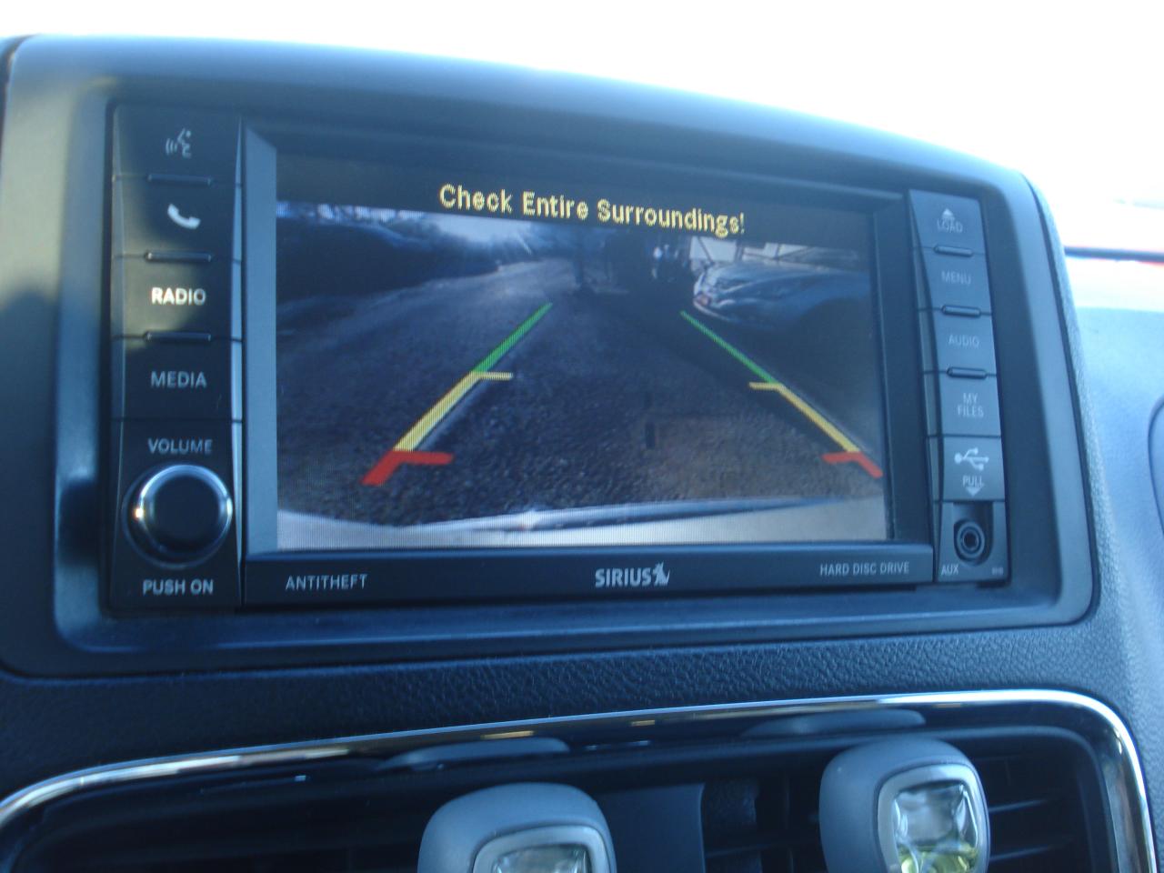 2014 Dodge Grand Caravan 4dr Wgn SXT Photo