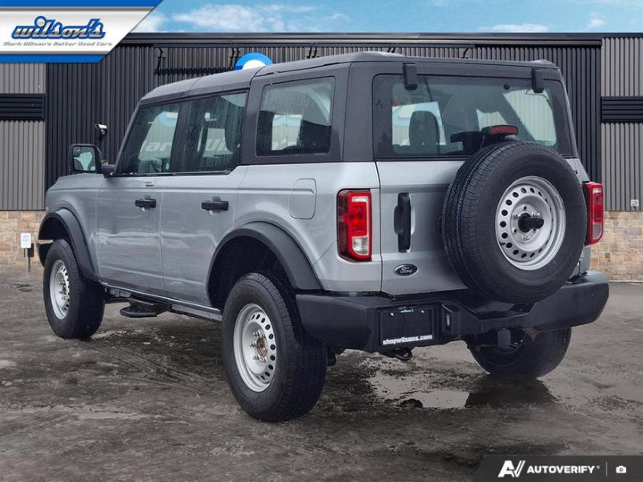 2023 Ford Bronco 4WD | Auto | Hard Top | Rear Camera | CarPlay + Android | and more! Photo