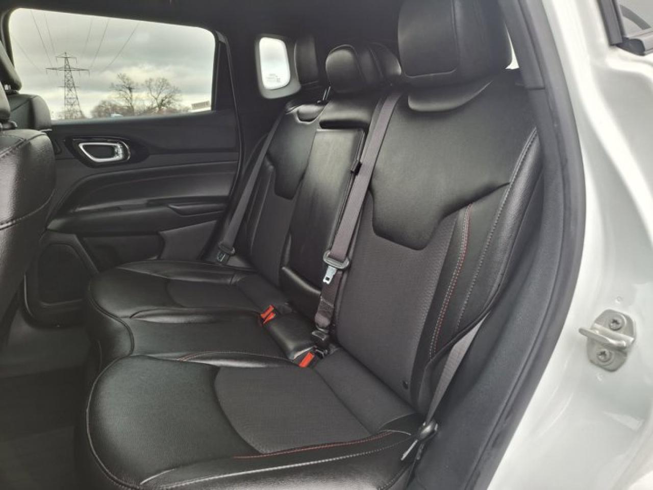 2024 Jeep Compass Trailhawk 4WD | Leather | Pano Roof | Nav | Heated Wheel + Seats | Remote Start | CarPlay + Android Photo