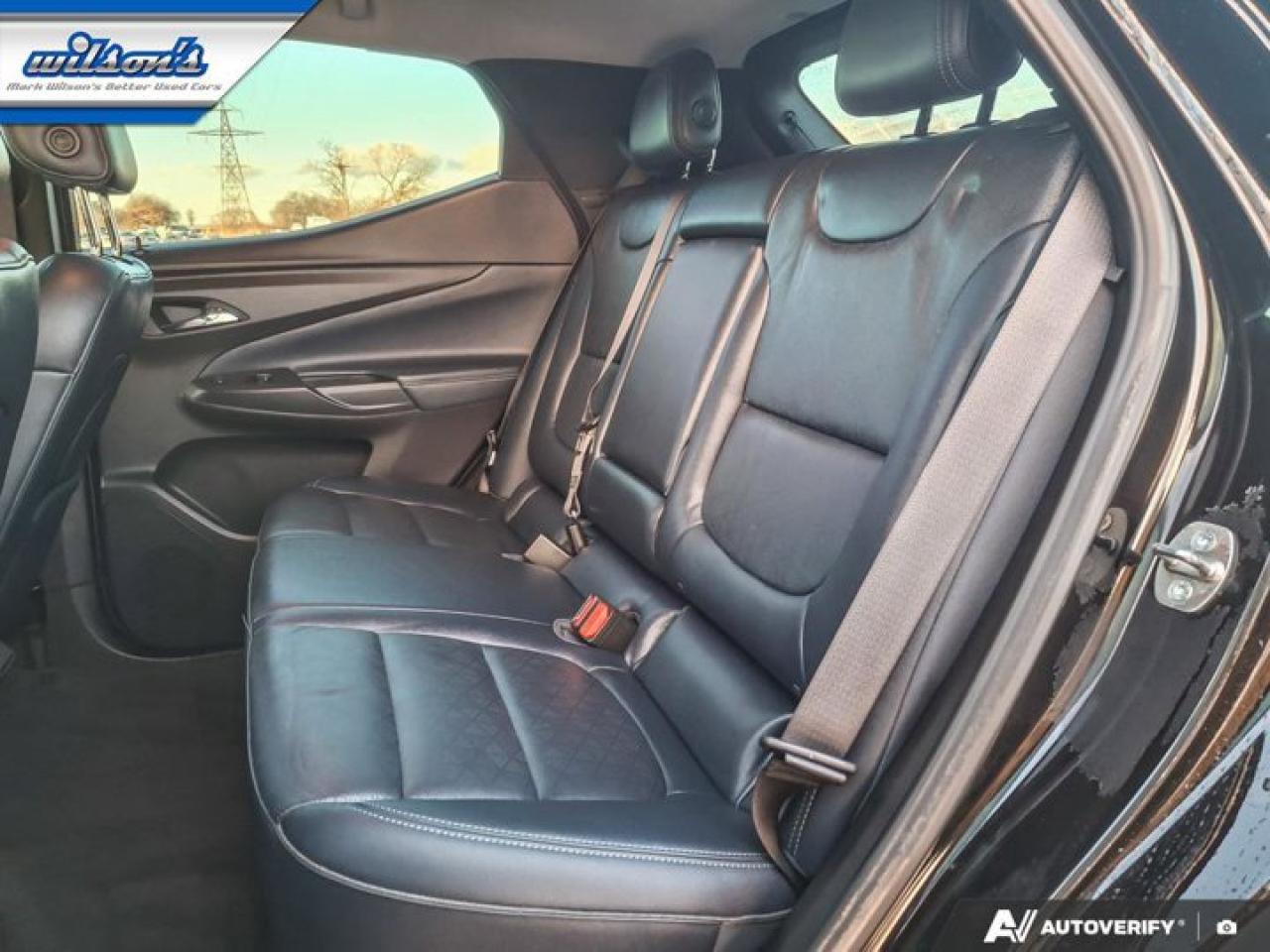 2022 Chevrolet Bolt EUV Premier | Leather | Heated Wheel + Seats | CarPlay + Android | Power Seat | Rear Camera | and more! Photo