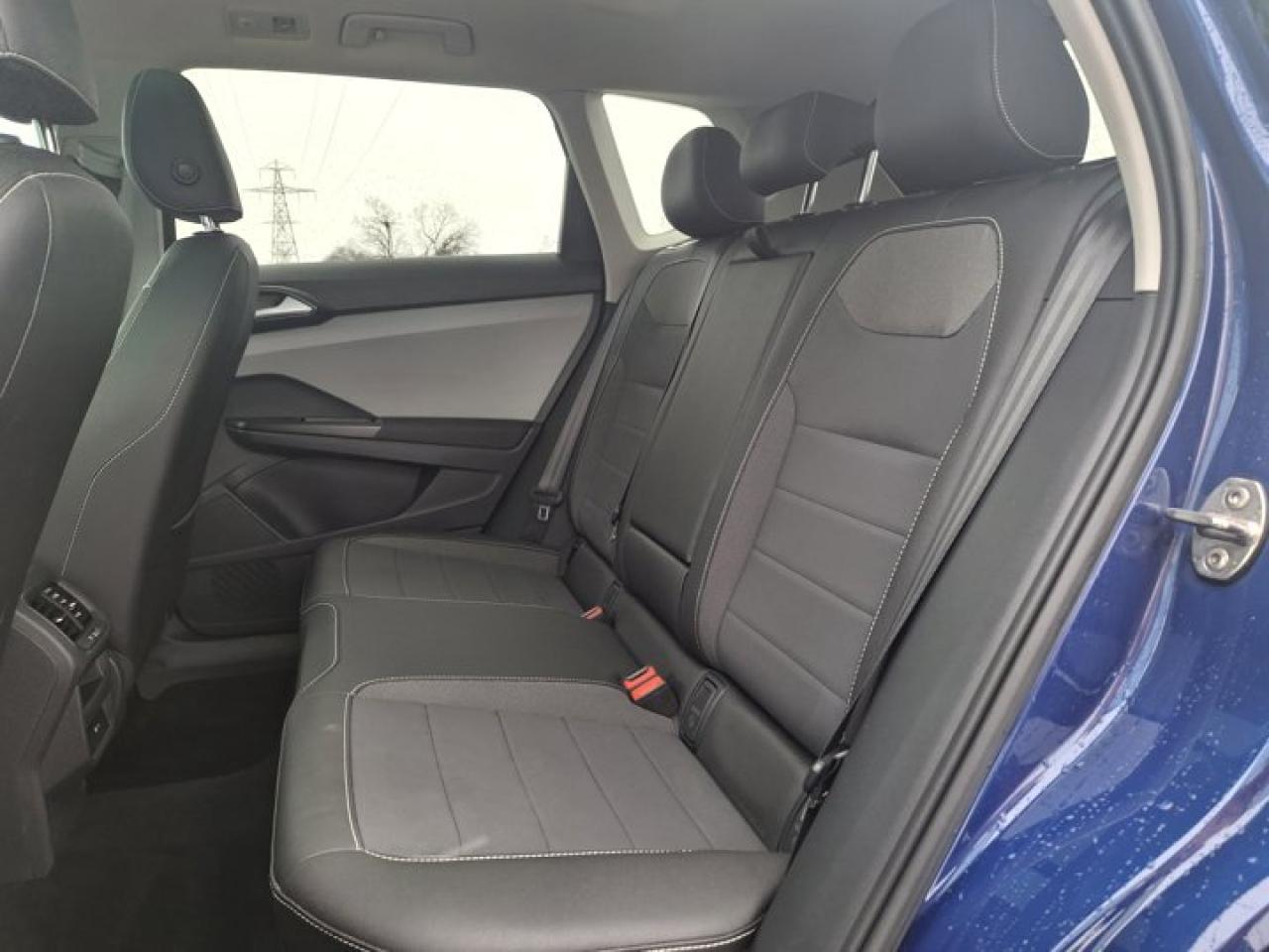 2023 Volkswagen Taos Comfortline | Panoramic Sunroof | Adaptive Cruise | Heated Wheel + Seats | CarPlay + Android | Photo