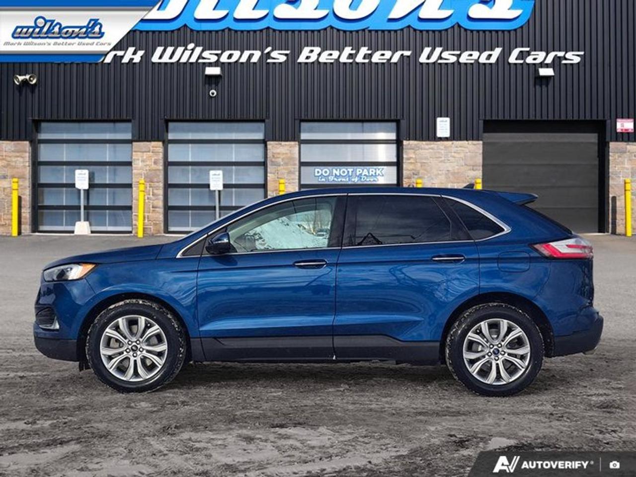 2023 Ford Edge Titanium AWD | Pano Roof | Leather | Heated Wheel + Seats | CarPlay + Android | Rear Cam and More ! Photo