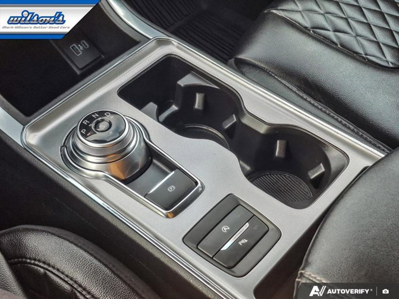 2023 Ford Edge Titanium AWD | Pano Roof | Leather | Heated Wheel + Seats | CarPlay + Android | Rear Cam and More ! Photo