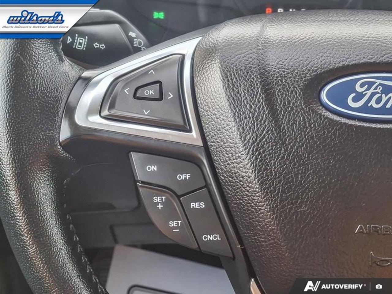2023 Ford Edge Titanium AWD | Pano Roof | Leather | Heated Wheel + Seats | CarPlay + Android | Rear Cam and More ! Photo