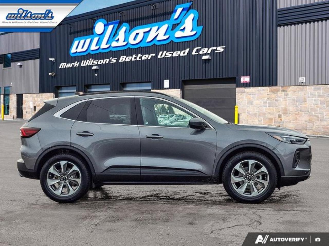 2024 Ford Escape Platinum AWD | 2.0L | PanoSunroof | Leather | 360 Camera | Adaptive Cruise | Heated Wheel & More ! Photo