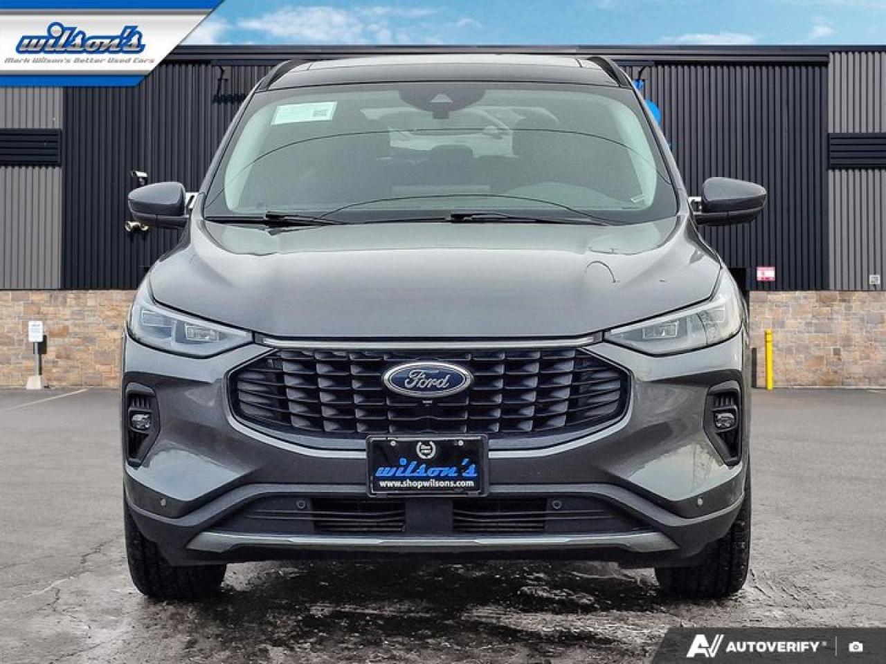 2024 Ford Escape Platinum AWD | 2.0L | PanoSunroof | Leather | 360 Camera | Adaptive Cruise | Heated Wheel & More ! Photo