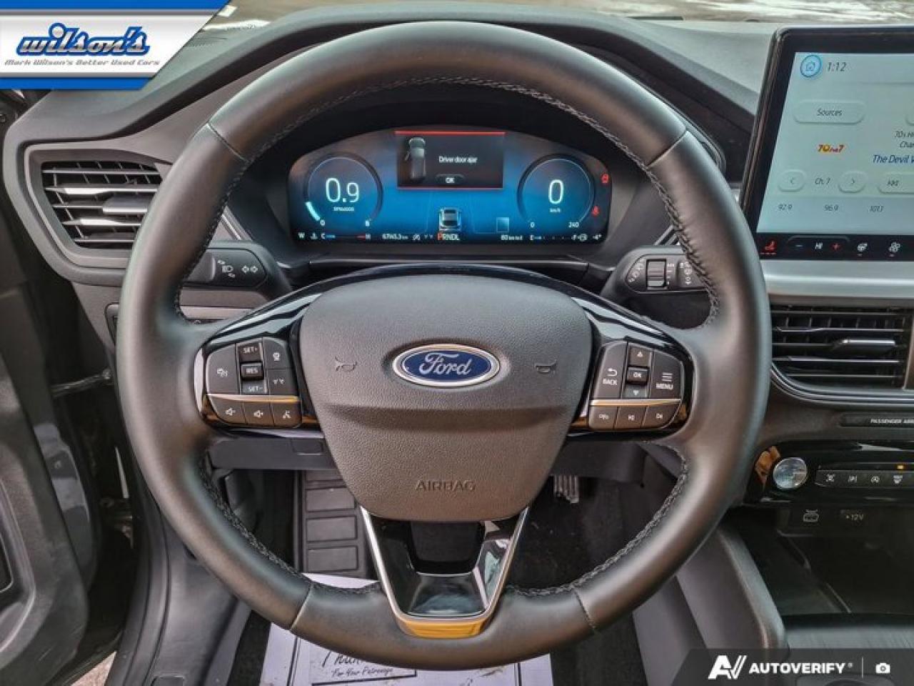 2024 Ford Escape Platinum AWD | 2.0L | PanoSunroof | Leather | 360 Camera | Adaptive Cruise | Heated Wheel & More ! Photo