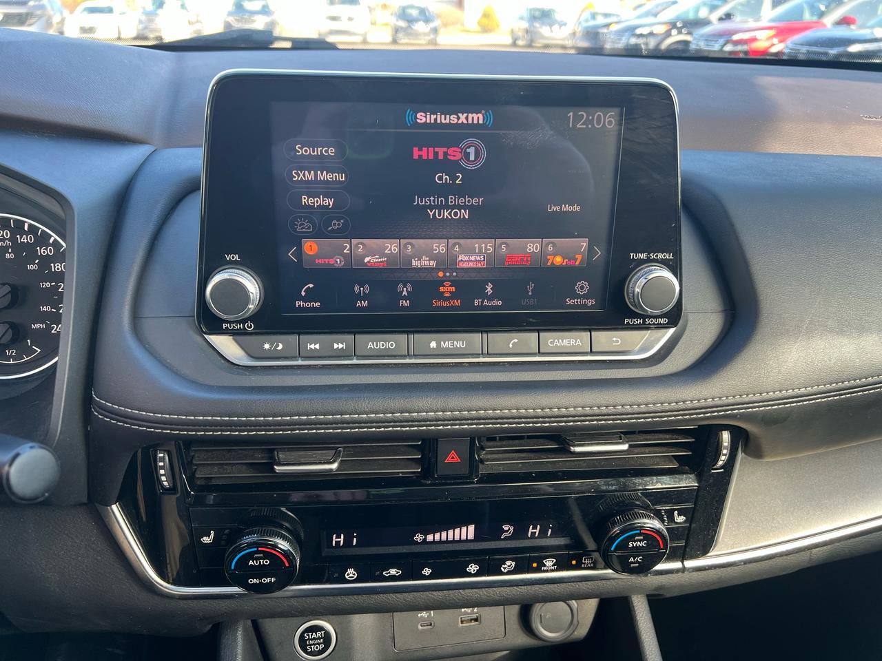 2021 Nissan Rogue SV AWD PANORAMIC MOONROOF, HEATED SEATS AND STEERING WHEEL Photo10