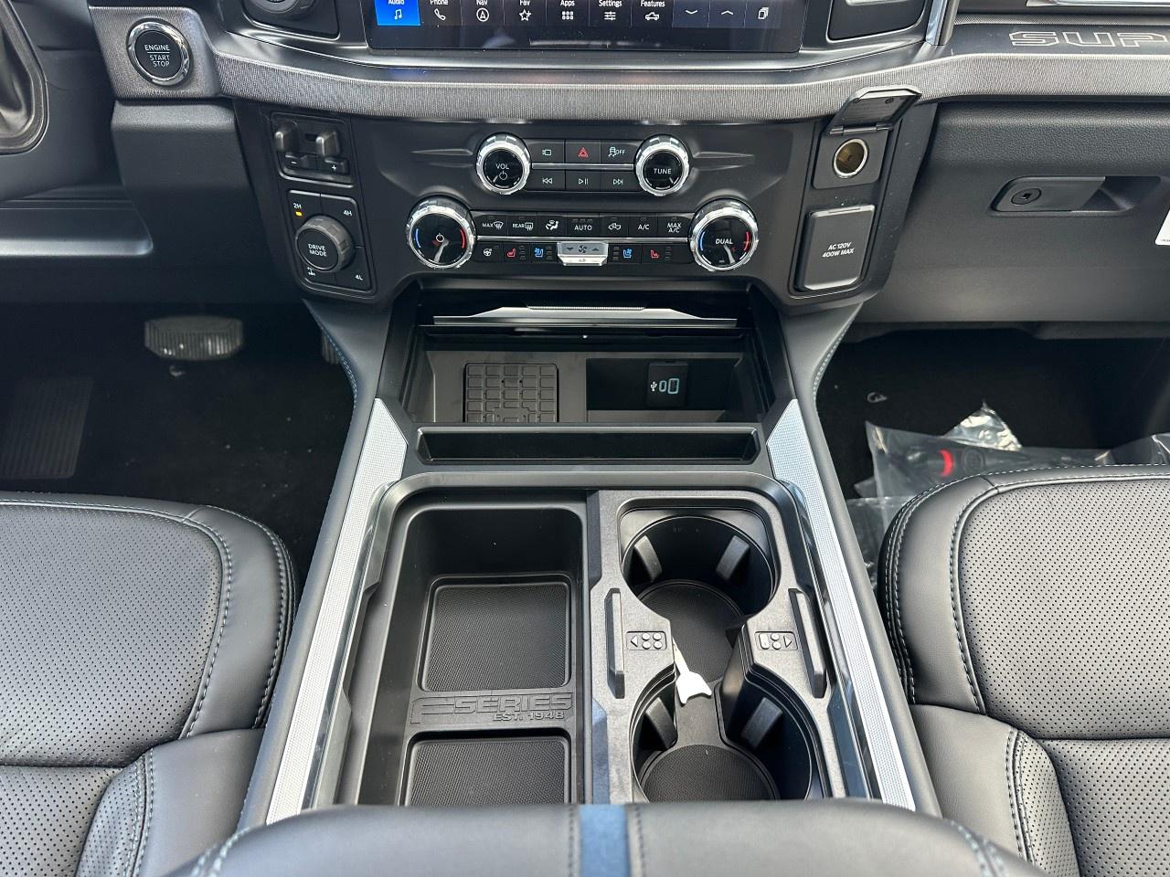 2026 Ford F-250 Super Duty SRW PLATINUM 4WD CREW CAB 6.75' BOX Photo