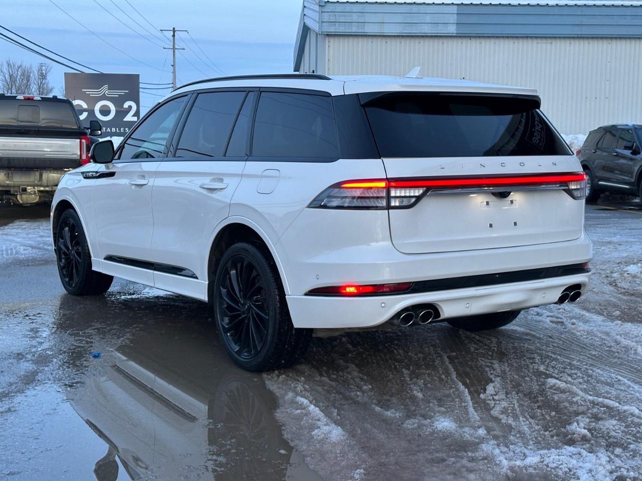 2023 Lincoln Aviator Reserve AWD Photo