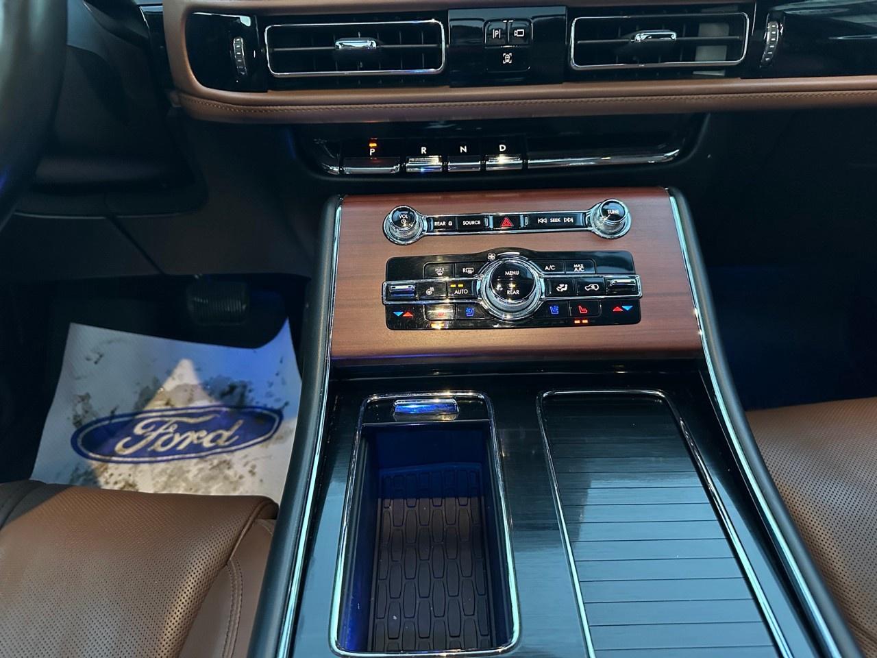 2023 Lincoln Aviator Reserve AWD Photo