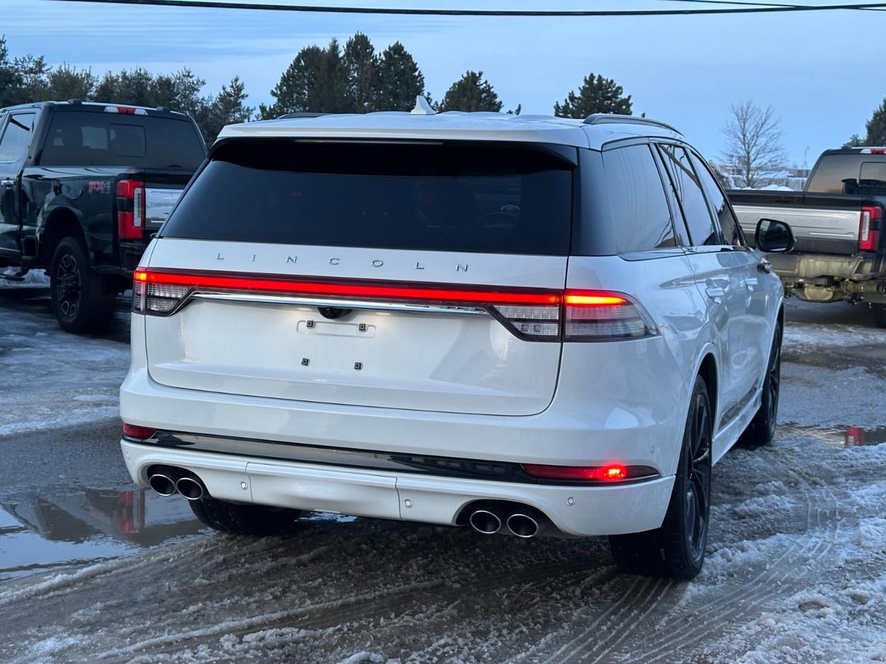 2023 Lincoln Aviator Reserve AWD Photo