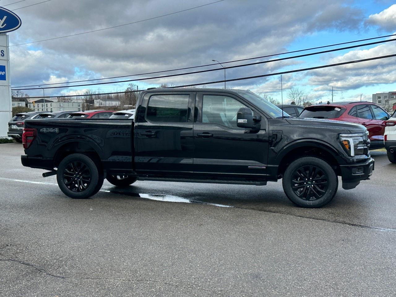 2025 Ford F-150 Lariat 4WD SuperCrew 6.5' Box Photo4