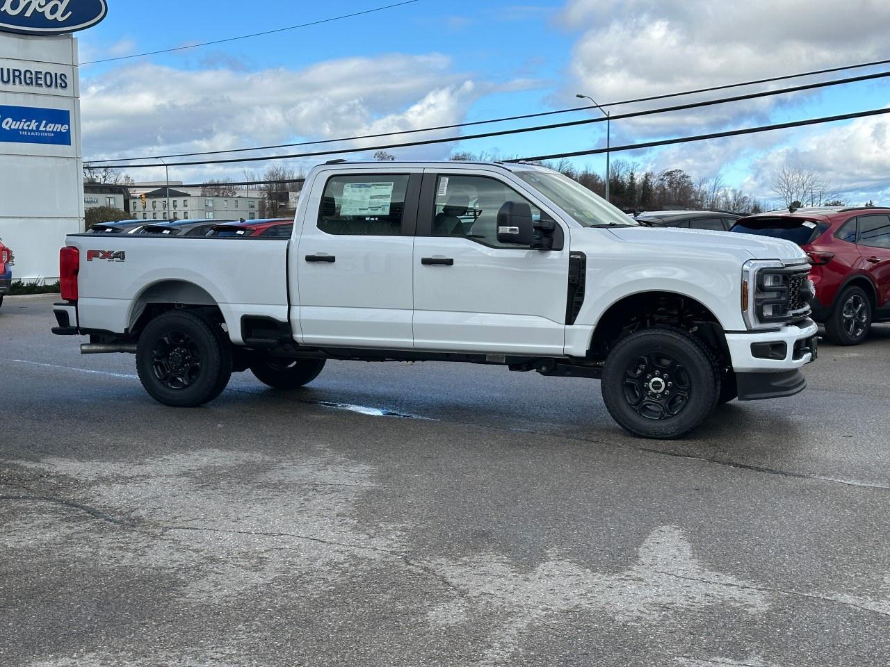 2026 Ford F-250 Super Duty SRW XL 4WD Crew Cab 6.75' Box Photo4