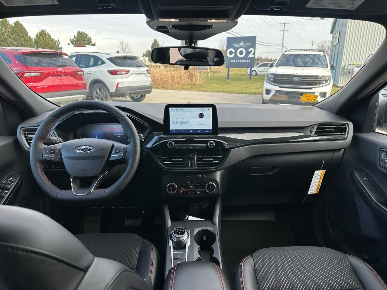 2026 Ford Escape Platinum AWD Photo