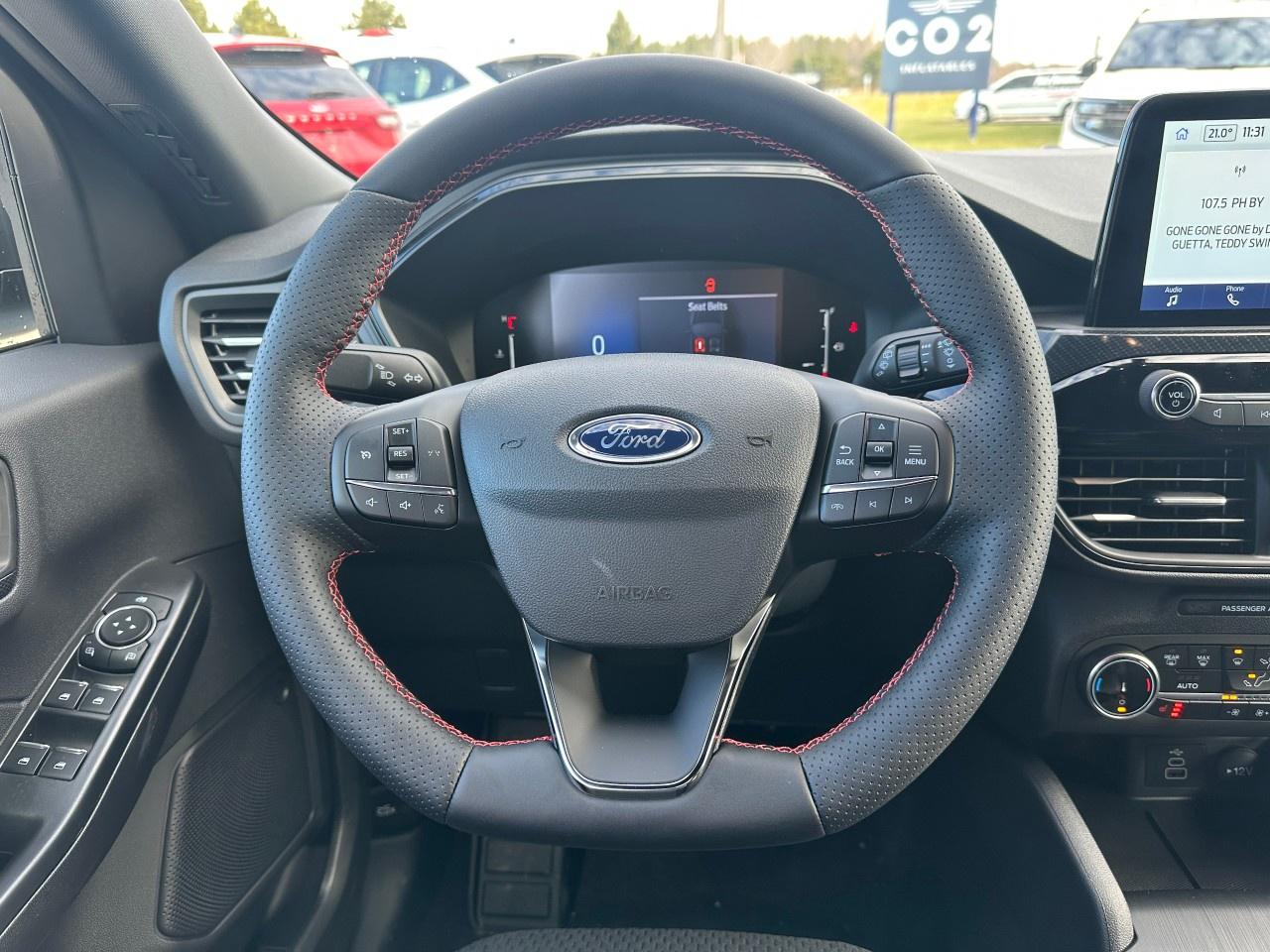 2026 Ford Escape Platinum AWD Photo