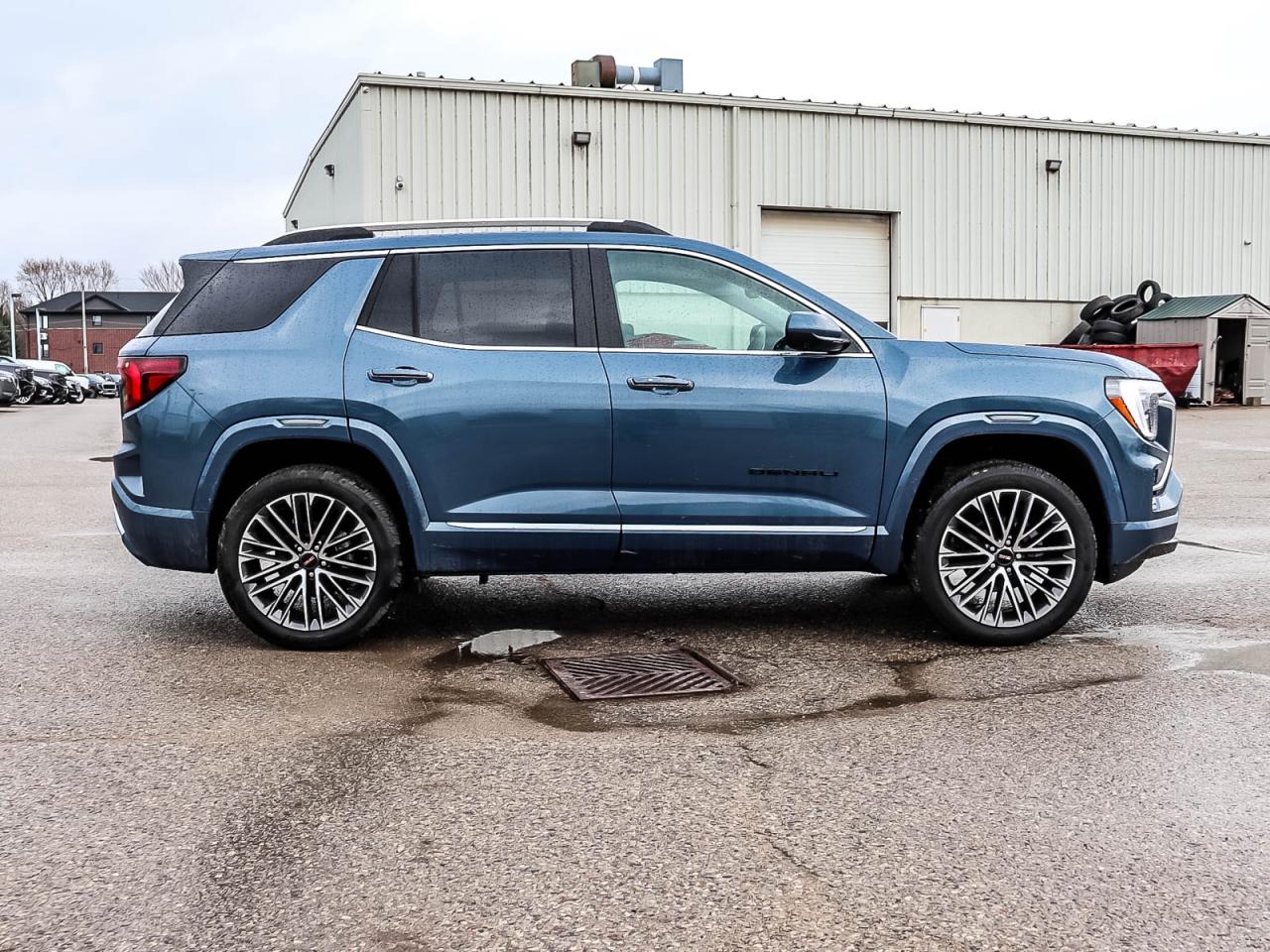 2026 GMC Terrain AWD Denali Photo2
