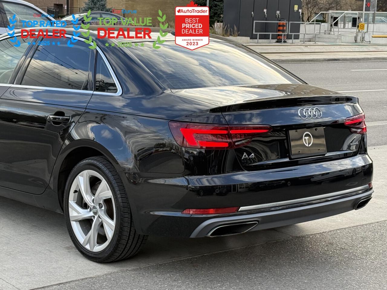 2019 Audi A4 PROGRESSIV | SUNROOF | APPLE CARPLAY | LOADED Photo