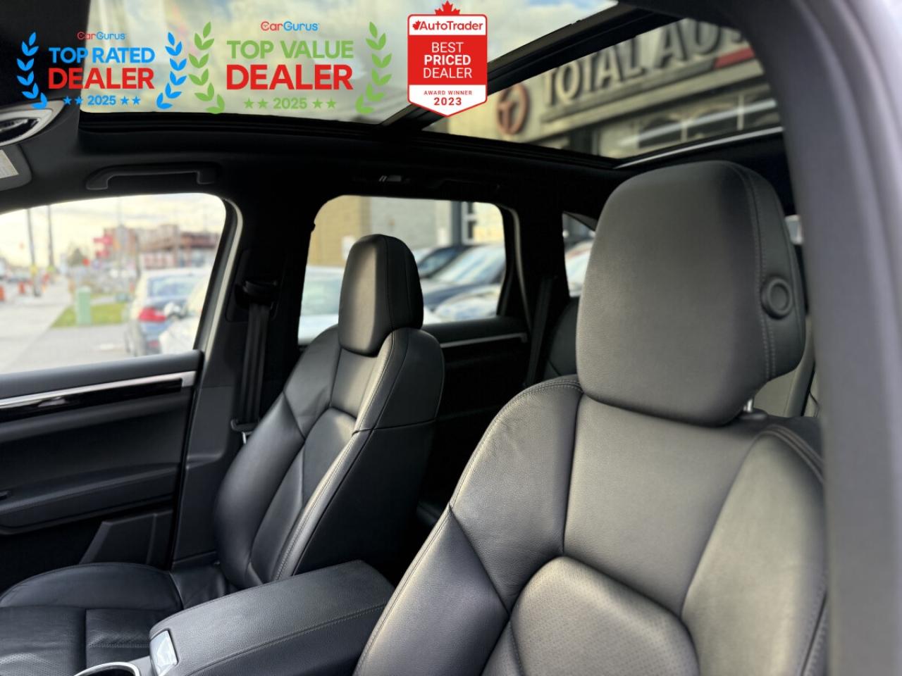 2016 Porsche Cayenne PREMIUM | PANO | NAVI | Photo