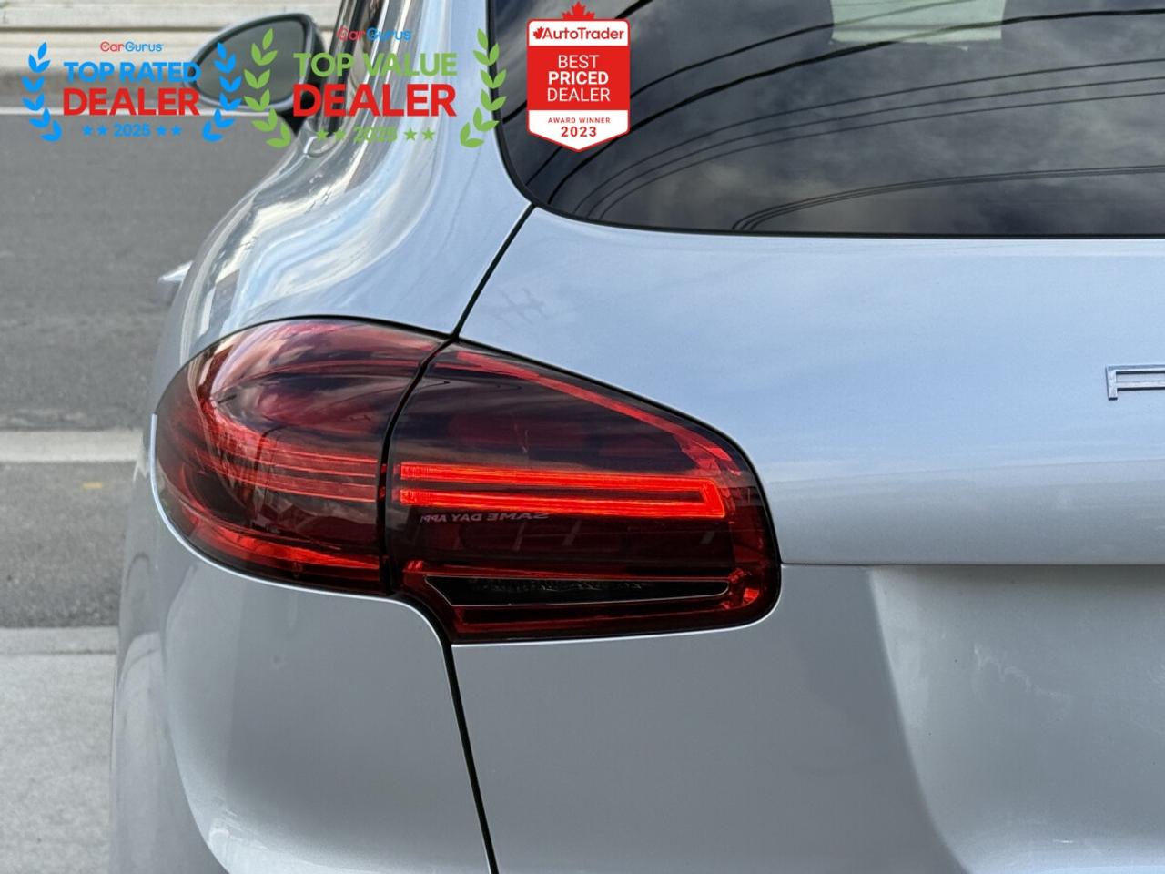 2016 Porsche Cayenne PREMIUM | PANO | NAVI | Photo