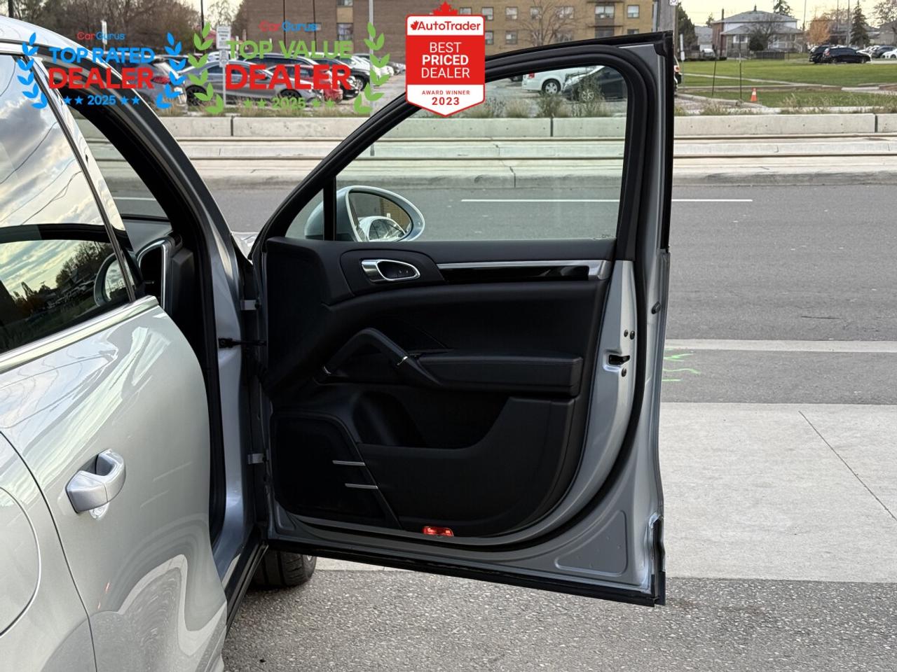 2016 Porsche Cayenne PREMIUM | PANO | NAVI | Photo