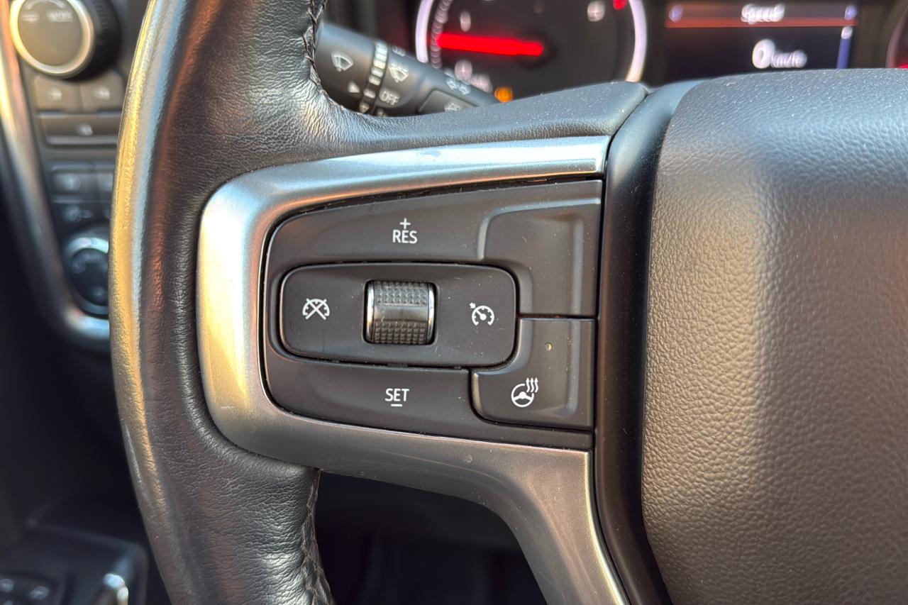 2022 Chevrolet Silverado 3500HD LT Photo