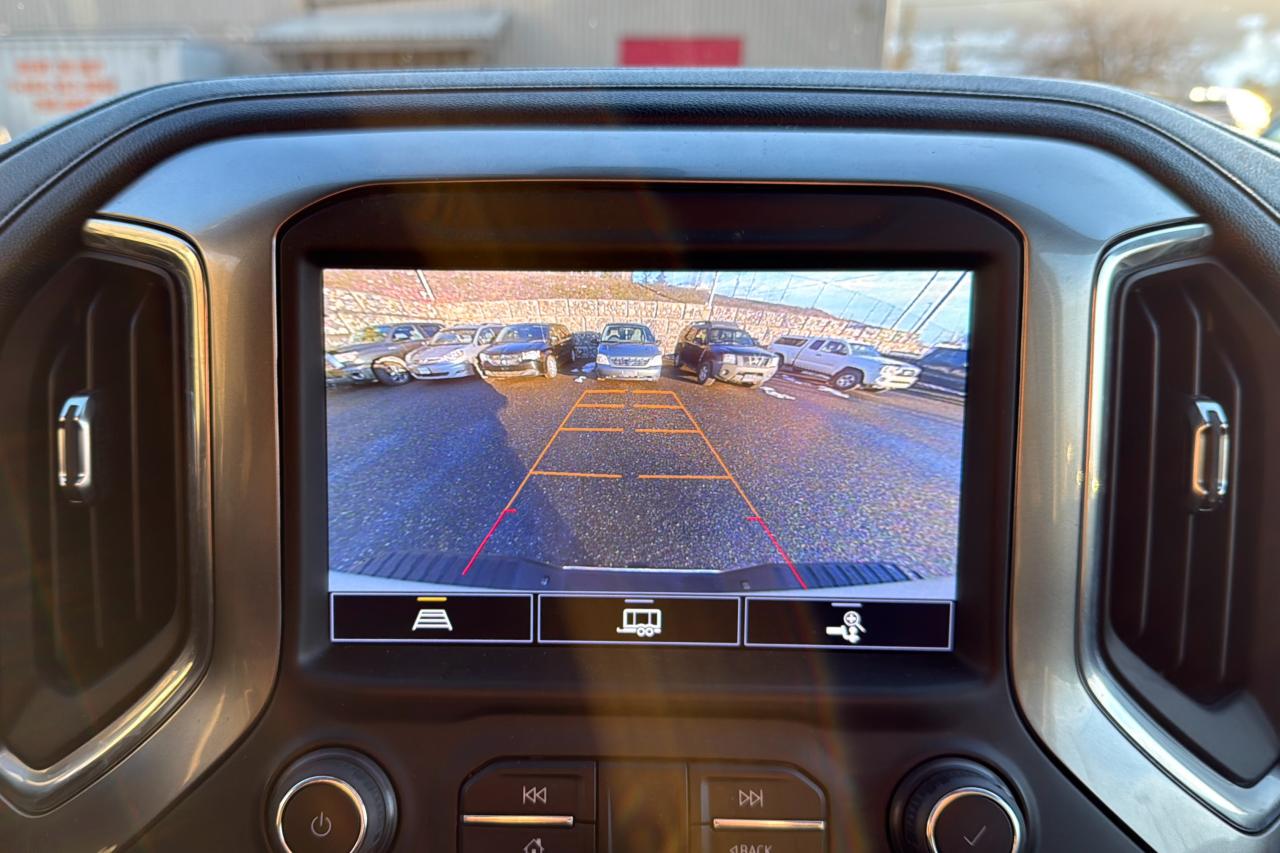 2022 Chevrolet Silverado 3500HD LT Photo