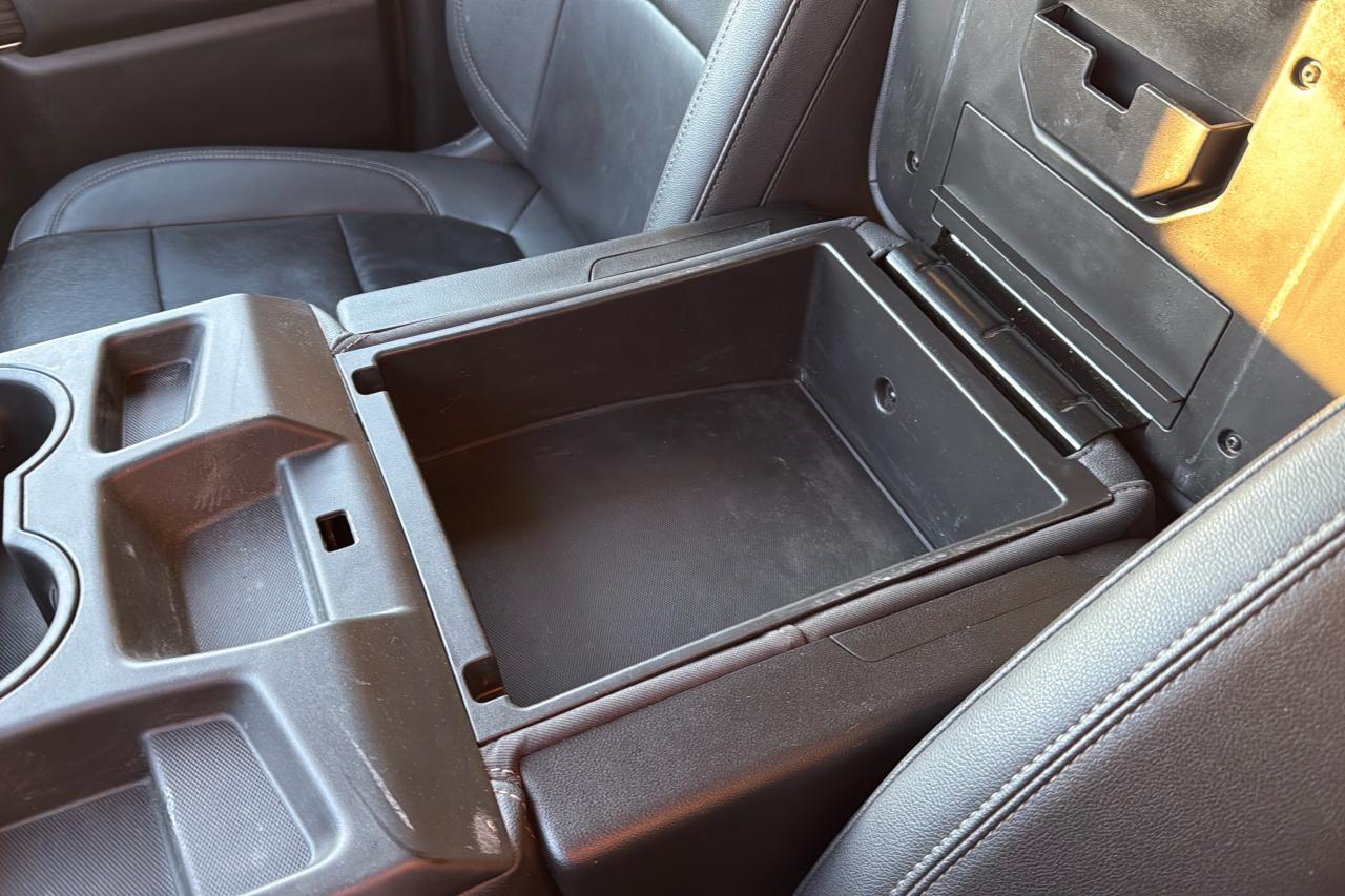 2022 Chevrolet Silverado 3500HD LT Photo