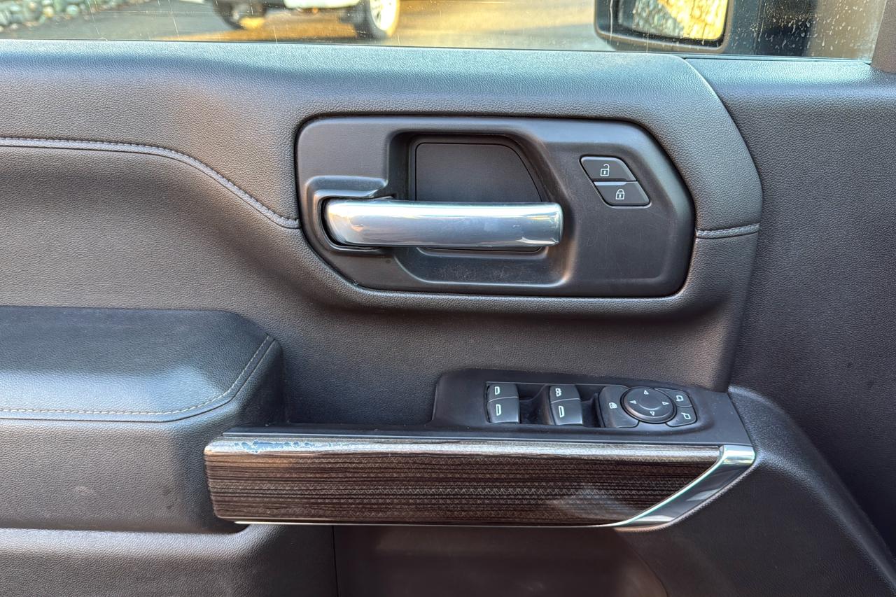 2022 Chevrolet Silverado 3500HD LT Photo