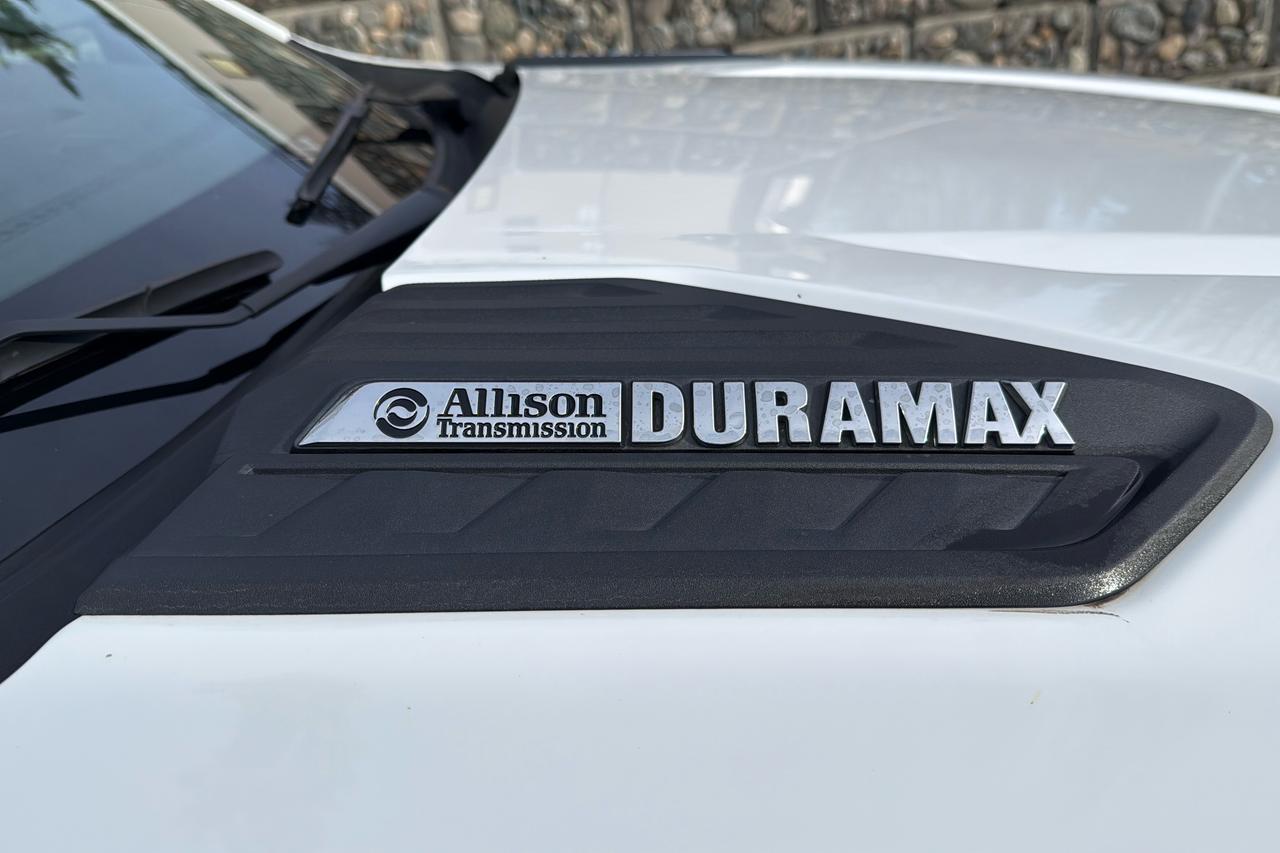 2022 Chevrolet Silverado 3500HD LT Photo