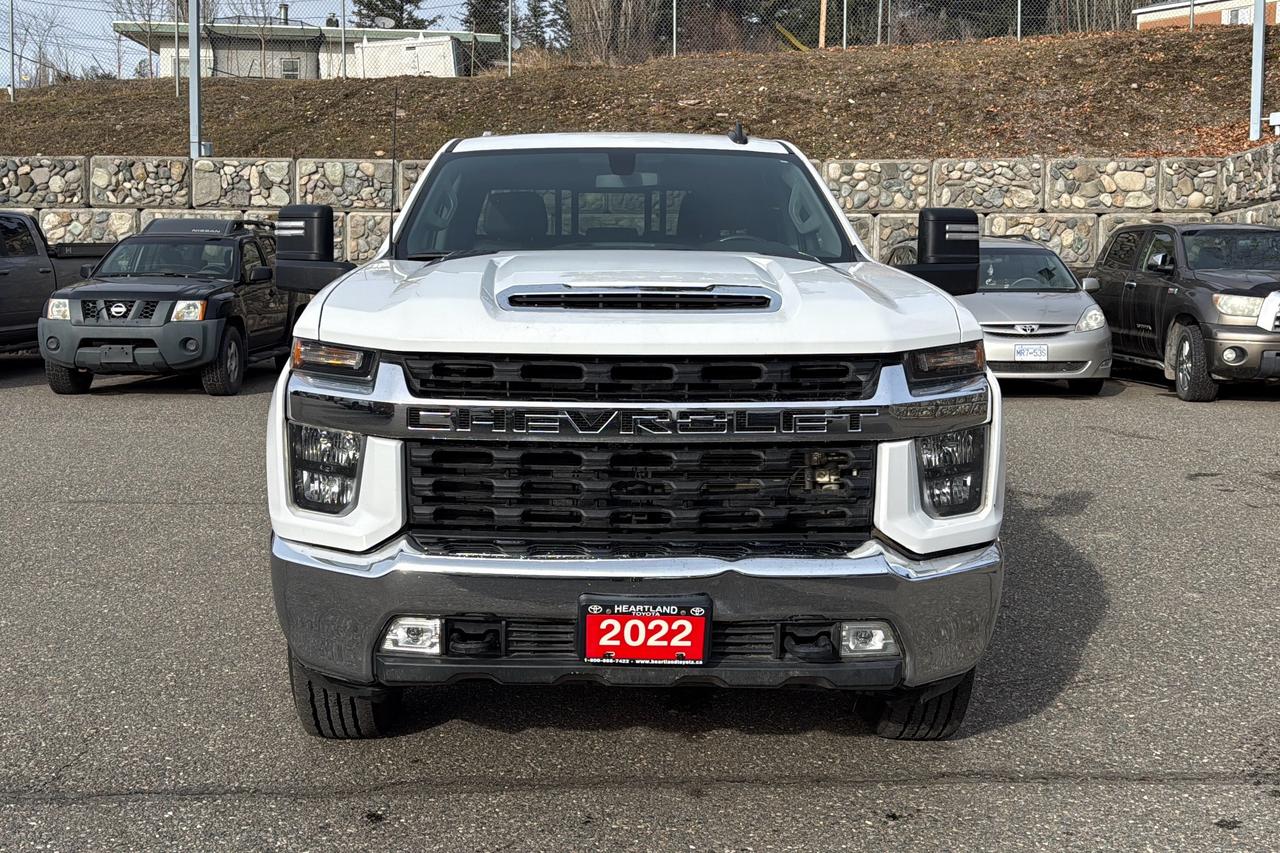 2022 Chevrolet Silverado 3500HD LT Photo1
