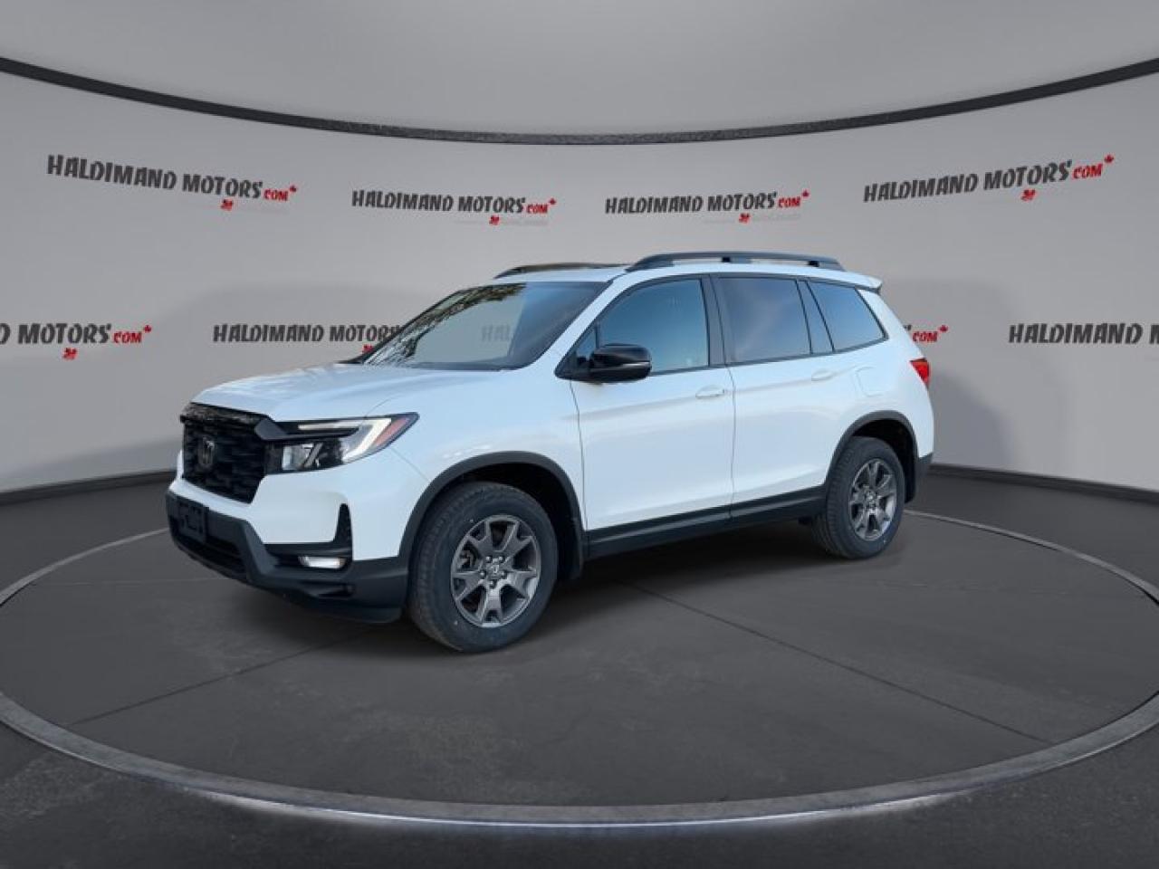 2023 Honda Passport Sport AWD | Remote Start | Heated Seats | Sunroof Photo3